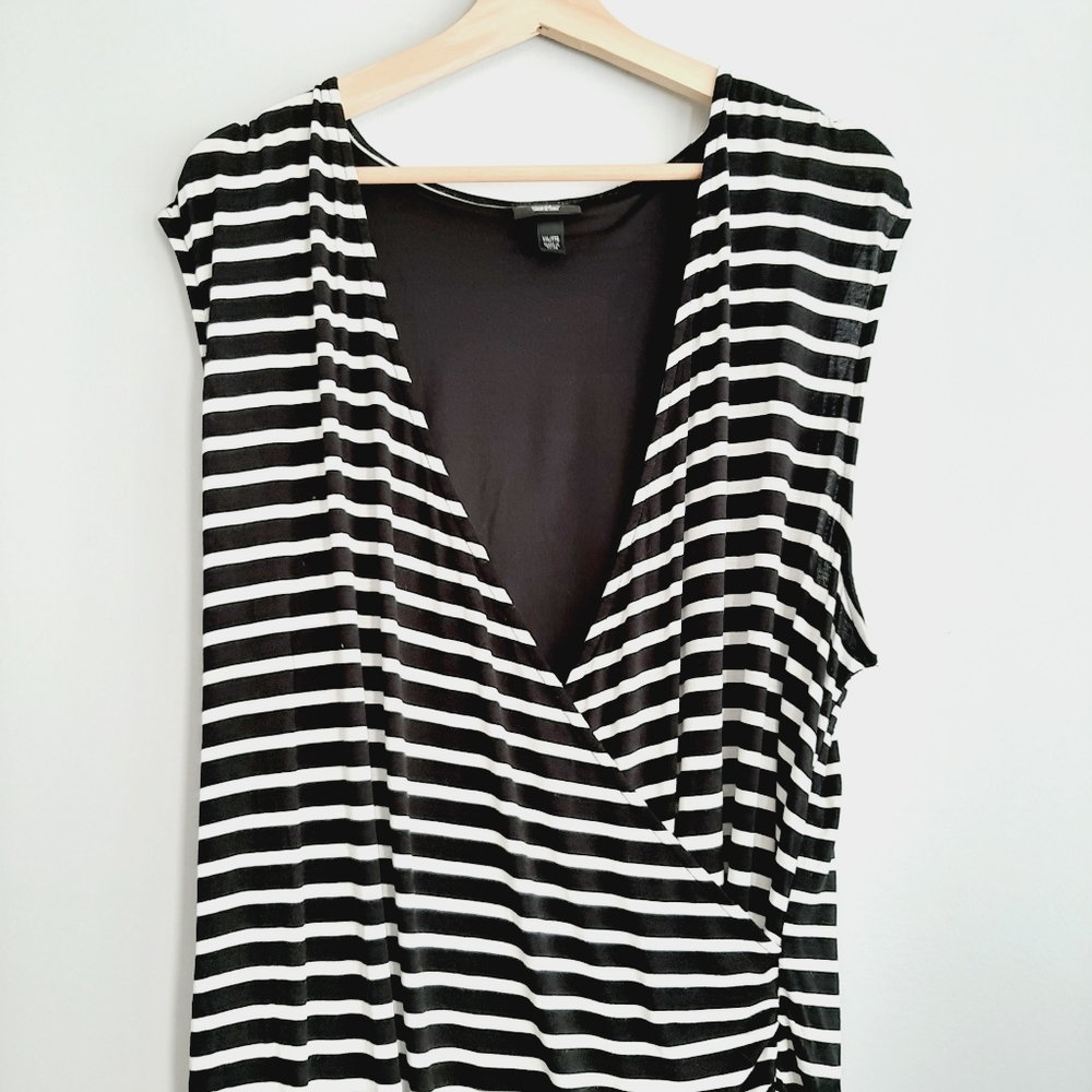 Mossimo Supply Co. Black and White Striped Midi Dress - Picture 3 of 10